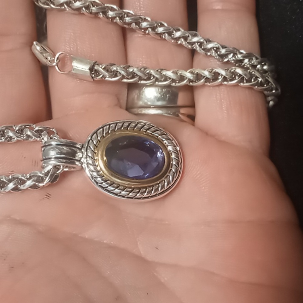 Beautiful thick wheat chain 316 stainless with a blue gem pendant.18 inches long - Picture 2 of 4